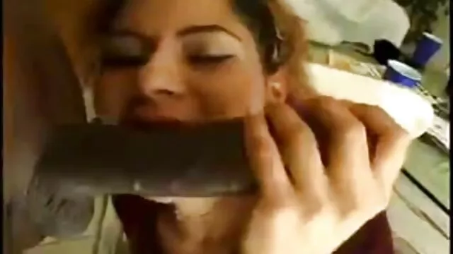 ルーシー人形は広がる足を楽しむ 女 用 エロ 動画