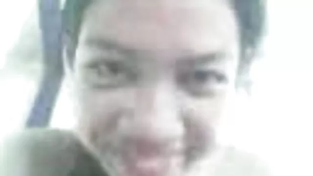 POVでそのしわのある女性に投げるために彼にすべてを兼ねさせる 女性 の 為 の h な 動画