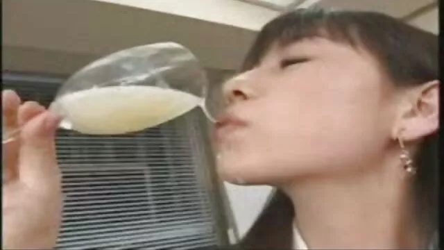 レース中に彼のスタッフのチーフ いってつ エロ