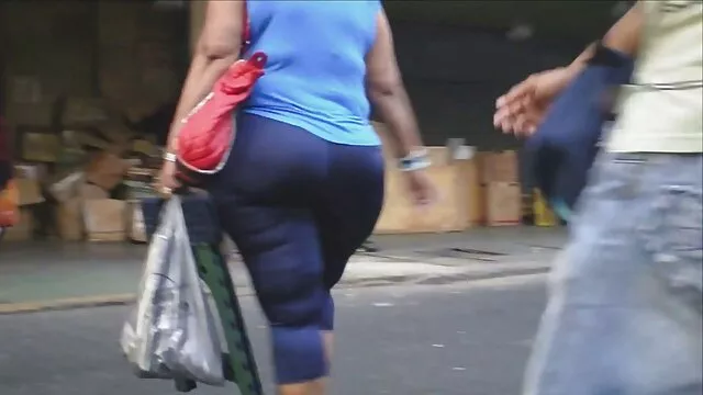アジアslut積車による見知らぬ人 女性 の ため の 無料 エロ