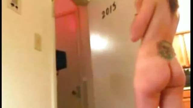 赤毛とぽっちゃり淫乱がコックを望んでいます silklabo 無料 動画