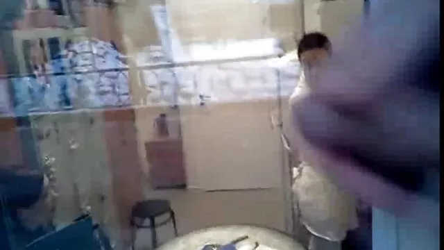 親はこの保険セールスマンのコックを共有 エロ 動画 女性 向け マッサージ